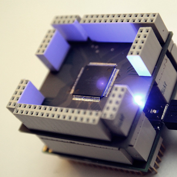 Datei:Cat atxmega cube.jpg