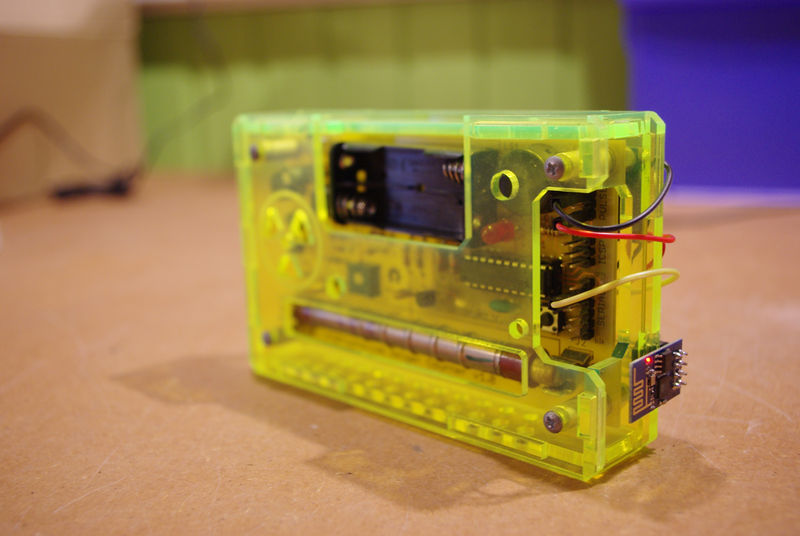 Datei:Esp8266 geiger 1.jpg
