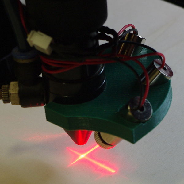 Datei:Targeting laser.jpg