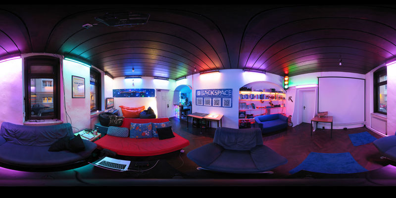 Datei:Pano lounge 11441.jpg